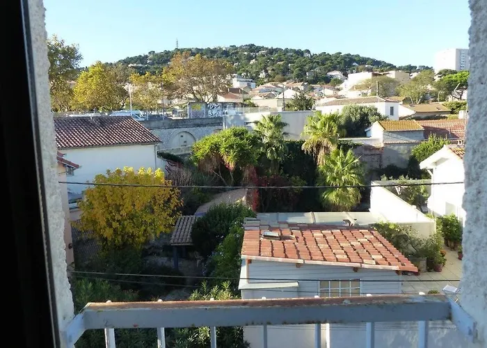 Lumineux T3-93m2- -2 loggias- vue sur Mont Saint-Clair