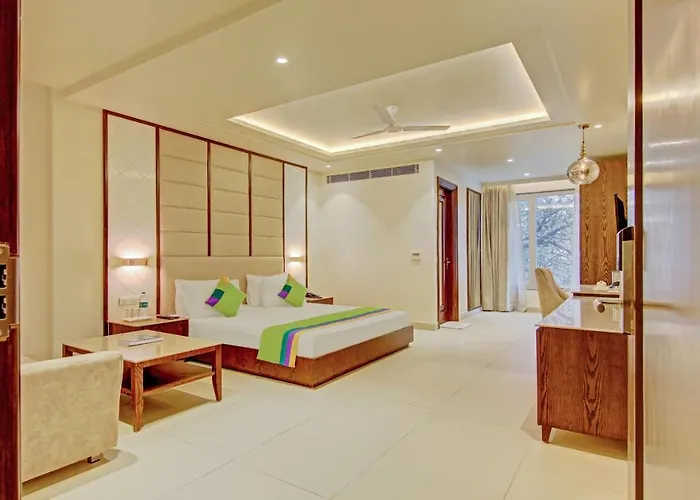 Hôtel 4 étoiles: Treebo Premium Relax Inn Patel Nagar