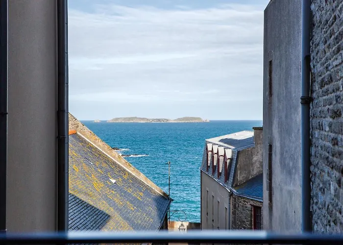 Le Cap Cézembre - Intra-Muros Saint-Malo