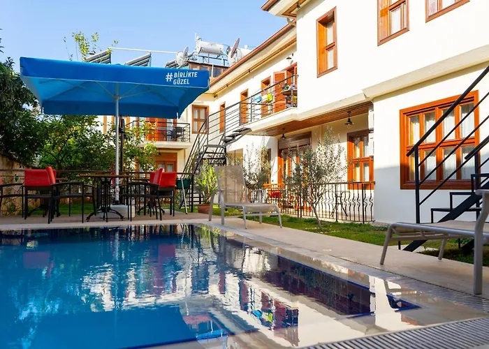Villa avec piscine: Kaleici Aparts Antalya