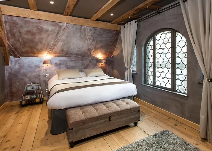 Hotel pres du College: Le 1615 - Luxe et Spa