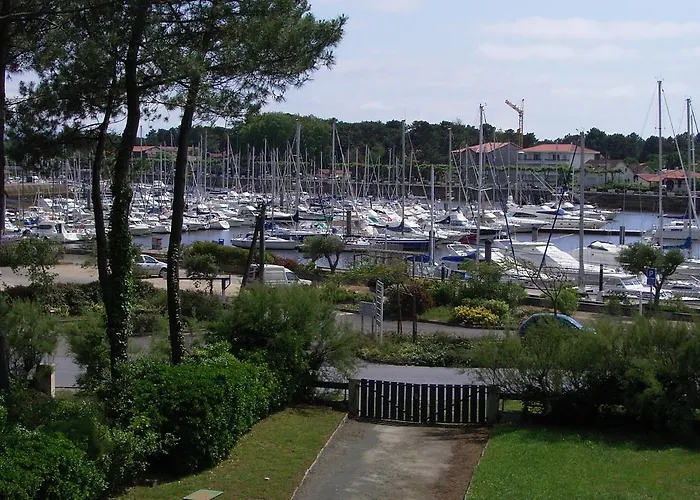 Appartement Pour 2 Personnes Vue Sur Le Port- Residence Jean Rameau