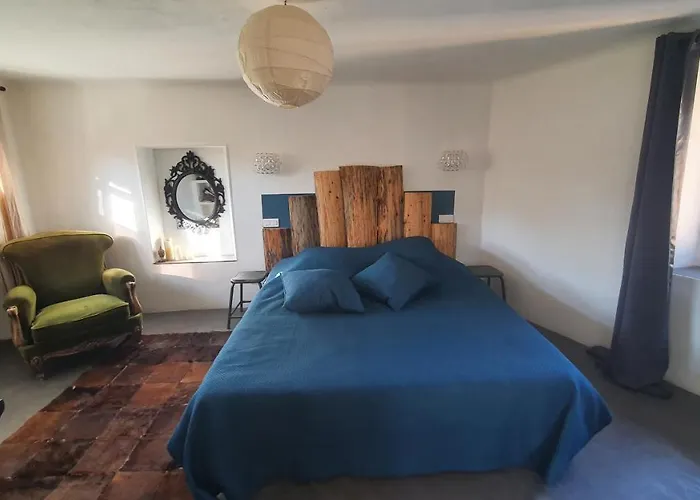 Duplex Avec Spa Et Terrasse En Plein Centre Du Village
