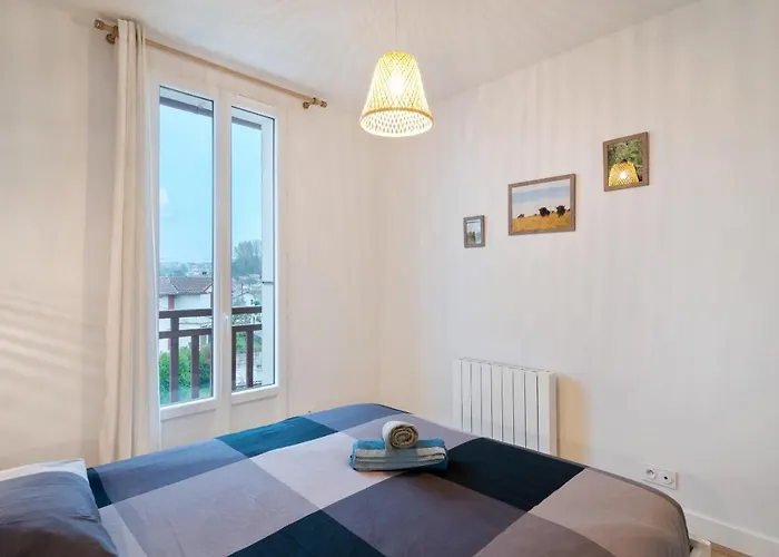 Hapetenia - Appartement Exotique Et Familial - Parking, Wifi & Netflix