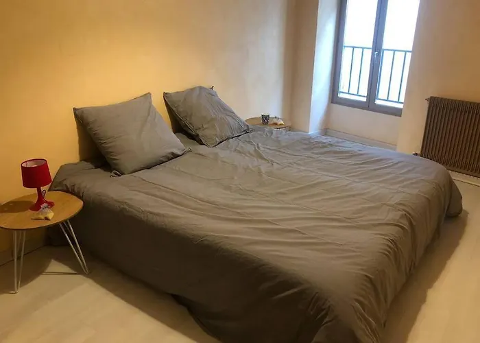 F3 - NEUF - 4/6 p - lits King size - Wifi - Cour
