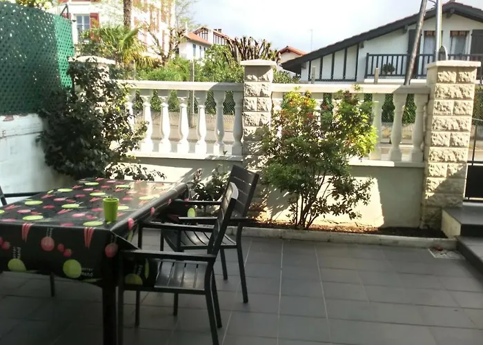 Appartement T2-T3 Avec Terrasse