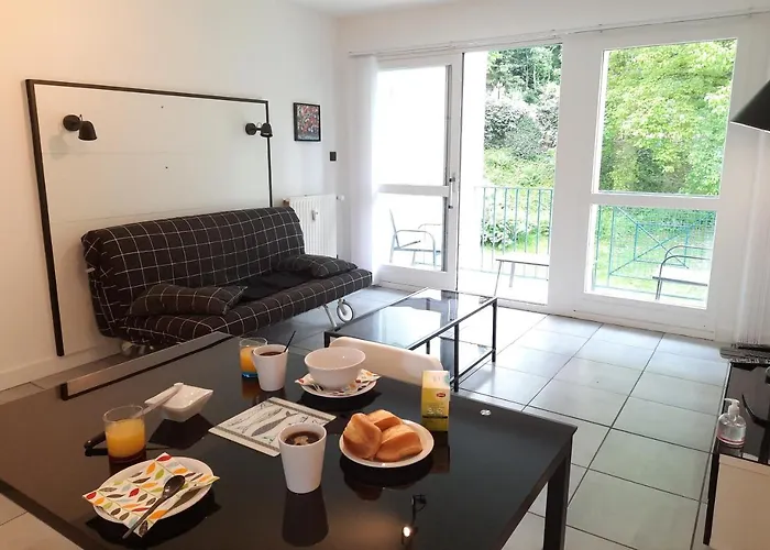 La Poterie - Appartement avec balcon et parking privé