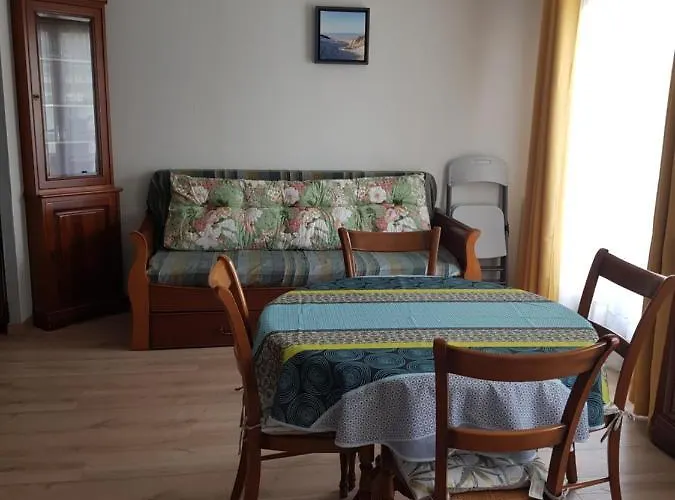 Residence JEANNE 50 m de l'Esplanade classé 2 étoiles
