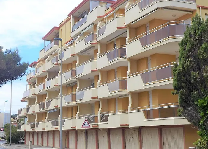 Apartment Les Cigalines-1 By Interhome