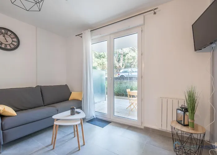 Appartement Plein Centre A 100M De La Plage