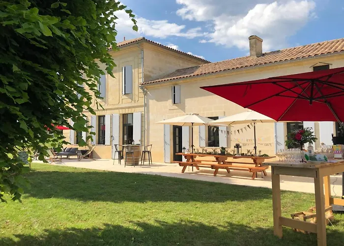 Maison d'hôtes: Gîte du Château Le Conte au coeur du vignoble de Saint Emilion