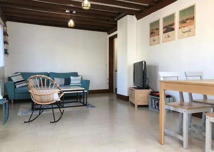 Joli Appartement Avec Jardin - La Maove