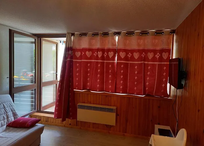 Studio 4 personnes centre Superbesse