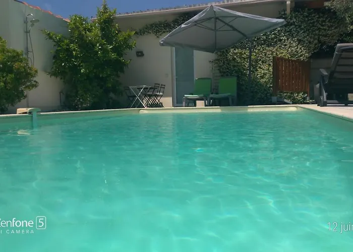 Chambre direct piscine