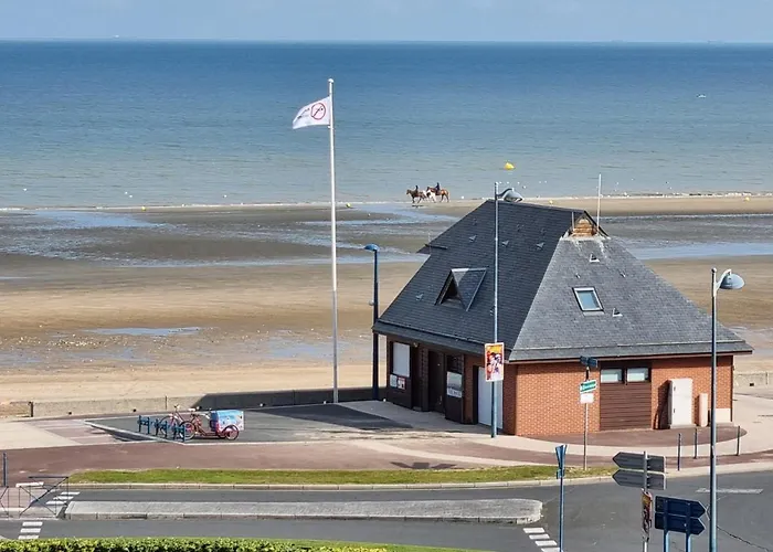 Le Cocon d'Estelle Grand Studio vue mer, 30m de la plage