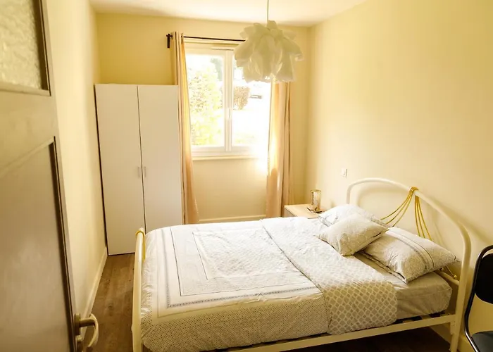 Thegreen Chambre Privee Tout Confort Chez L'Habitant Avec Bureau Tram Cezeaux