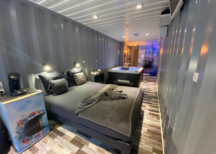 Les Docks Insolite&SPA