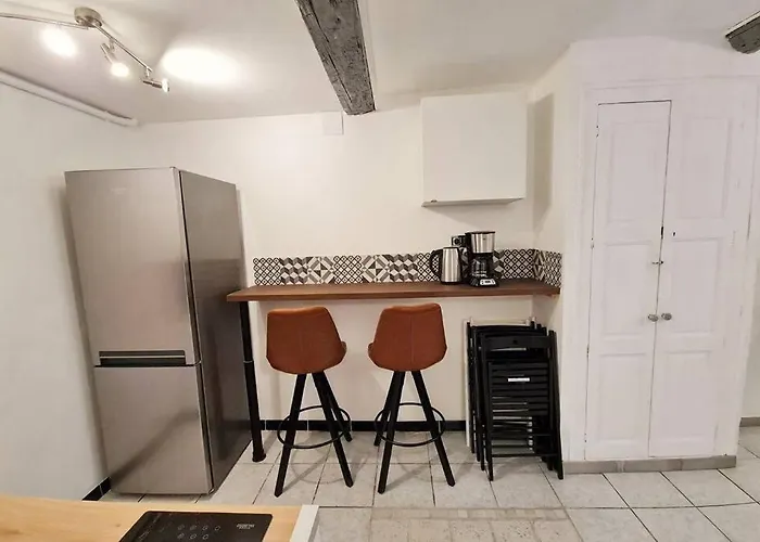 GregBnb - T2 Design 42m2 - Toulon Est - Wifi Fibre - n5