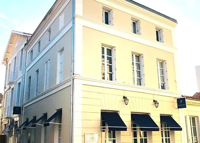 Hôtel Restaurant Le Galet Bleu