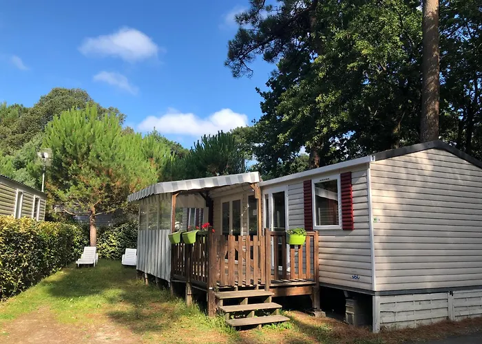 4 Star Village Cozy Chalet Near Beach