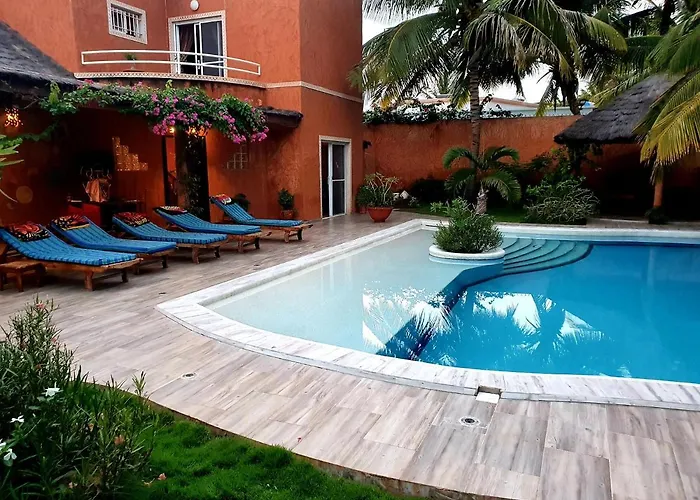 Villa avec piscine: Safari Village Saly V 225