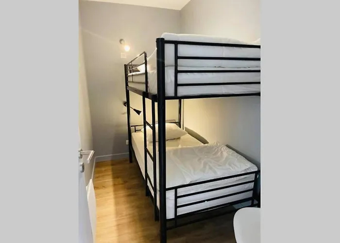Appartement lumineux à 300m de la mer