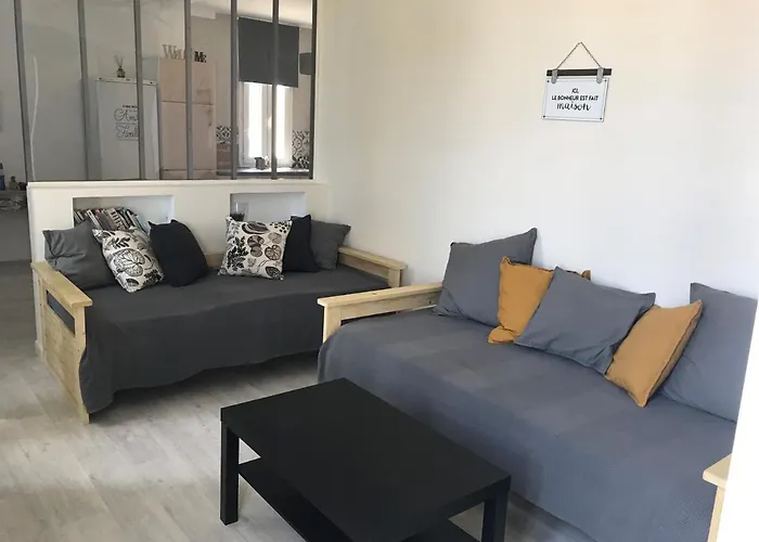 Accostage Vieux-Port - Appartements&Parking