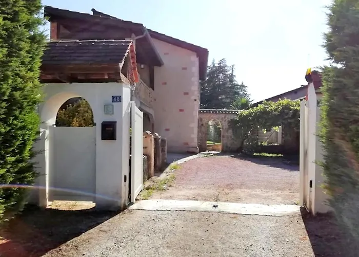 Cabine: L'Oasis Occitan
