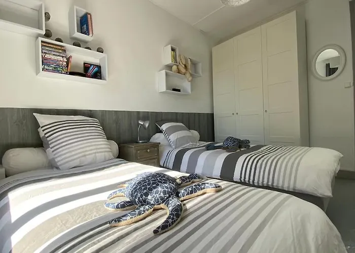 La Baie Latitude, gîte proche mer avec jardin