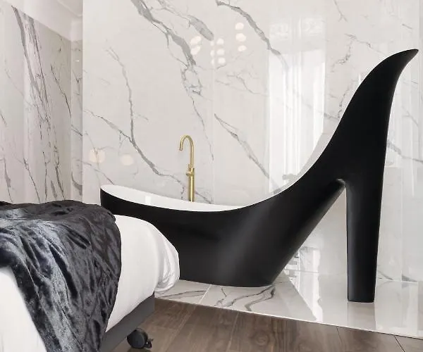 Legend Majestic - Baignoire chaussure - TV Miroir - Parking Privé GRATUIT