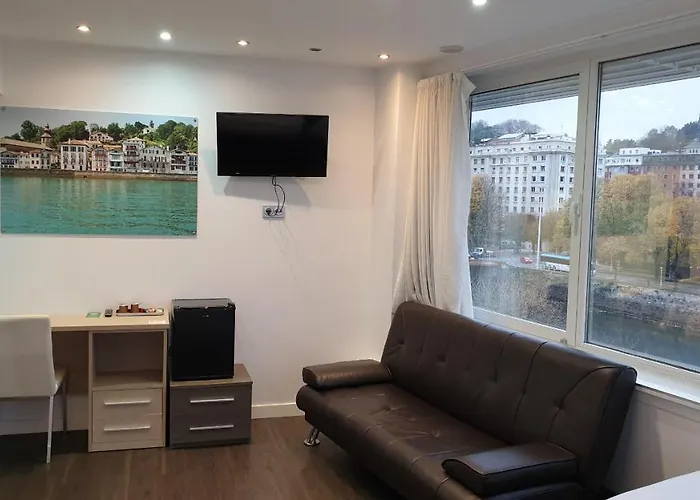 Pension Riberas Del Urumea