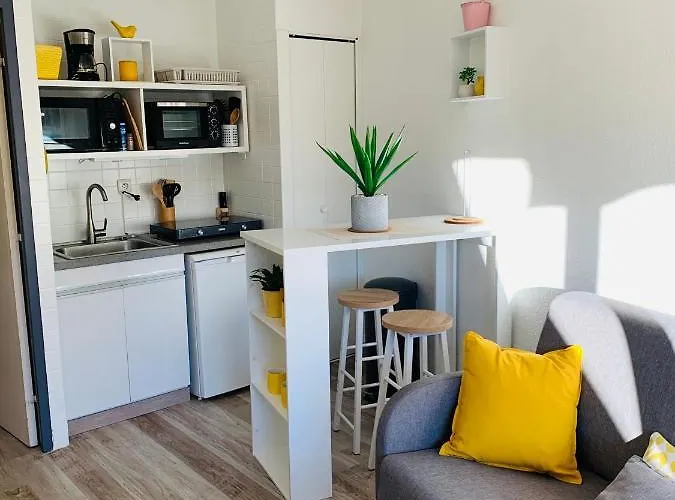 Super Appart ! Terrasse, Clim, Parking, 2Min Plage.