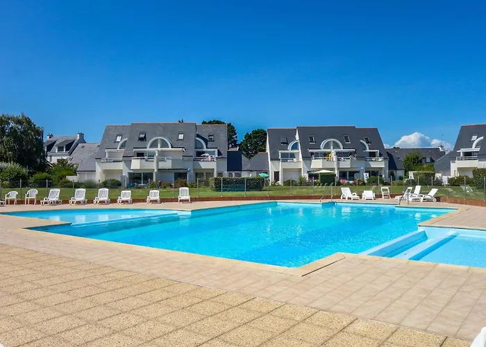 Apartment Domaine Des Tadornes By Interhome