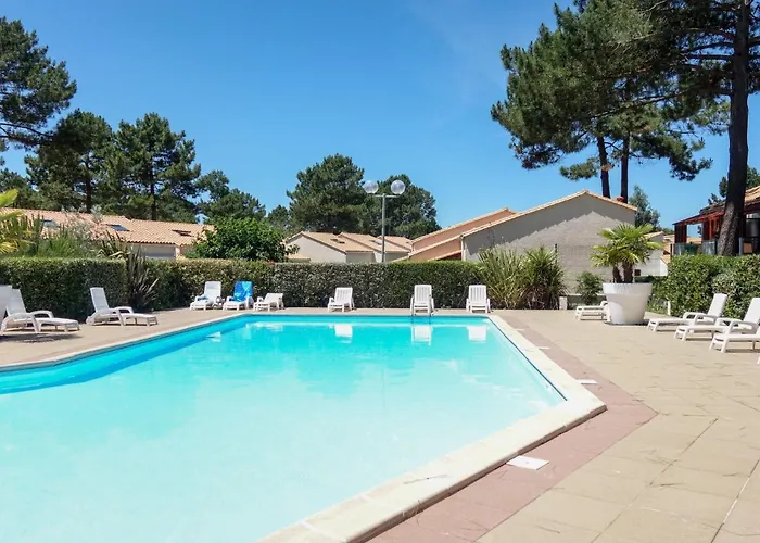 Villa privée: Holiday Home Hameau De Talaris-3 By Interhome