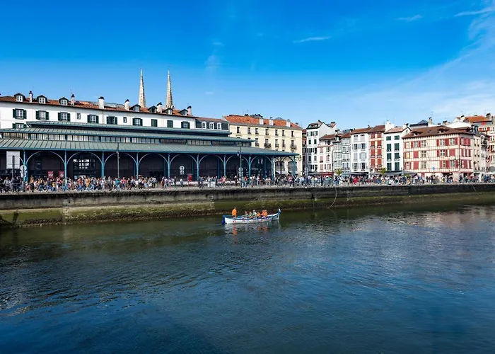 Duplex Typique Centre Bayonne