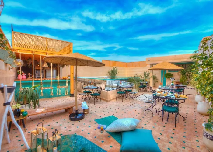 Pension de Famille Riad Paradis Blanc