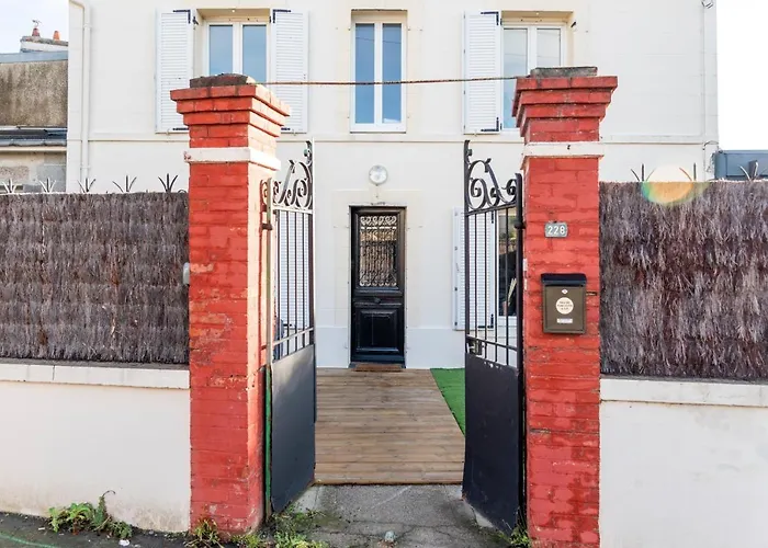 Cabine: Jolie maison proche centre-ville et plages