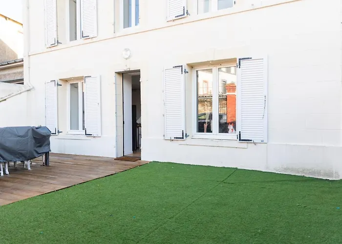 Cabine: Jolie maison proche centre-ville et plages