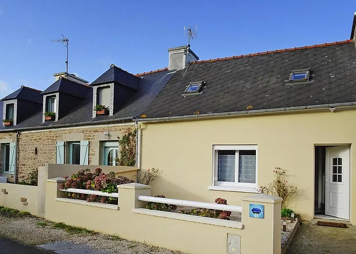 Cottage By Goelo Coast With Sea Views