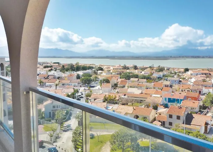 Lovely Apartment In Canet En Roussillon