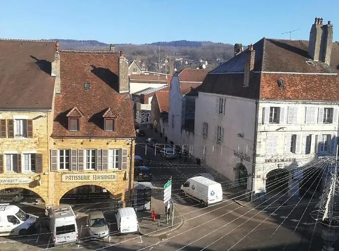 Arbois, joli petit appartement plein centre