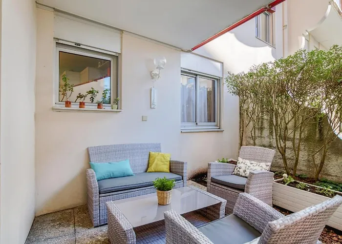 Location de vacances: Apartment Bibi Beaurivage By Interhome