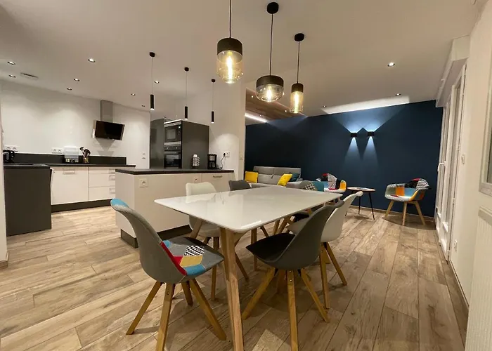 Bel Appartement T3 75M² Entierement Renove.