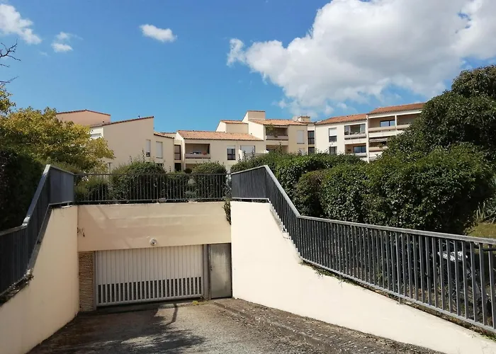 Bel Appartement En Residence "Bois Dore" Avec Piscine Et Mini Golf Prives Proche Centre Ville Et Stade Rochelais