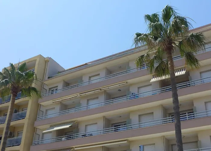 Apartment Le Marigny-2 By Interhome