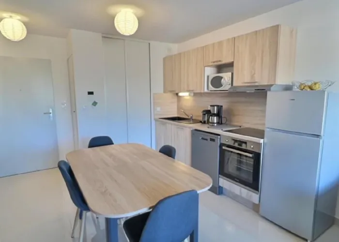 A 150M De La Plage - Coquet Appartement Pour 4 Personnes