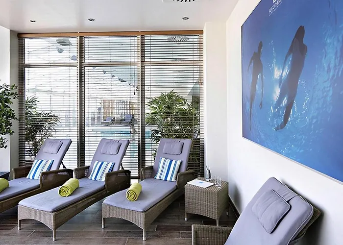 Terraced House In Residence & Spa With Common Pool And Sauna, Houlgate