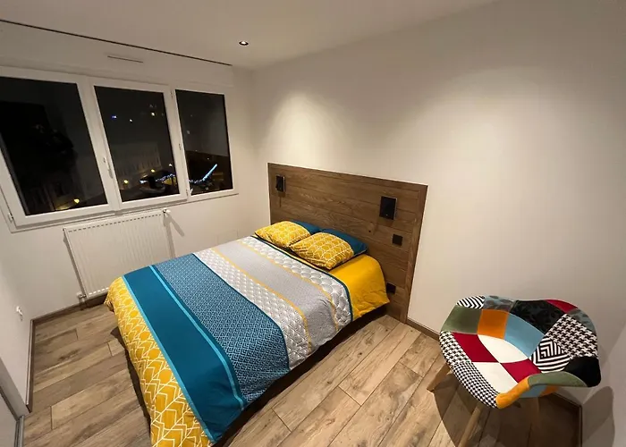 Bel Appartement T3 75M² Entierement Renove.