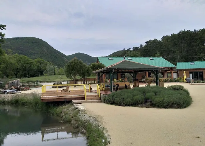 Les Chalets de Saint Maurice (Dieulefit)