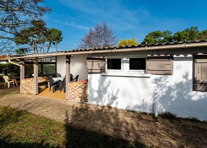 Maison Au Bord Du Lac